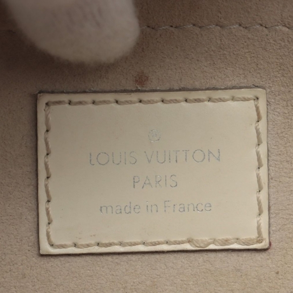 Authentic Louis Vuitton Epi Pochette Montaigne  - Picture 5 of 14